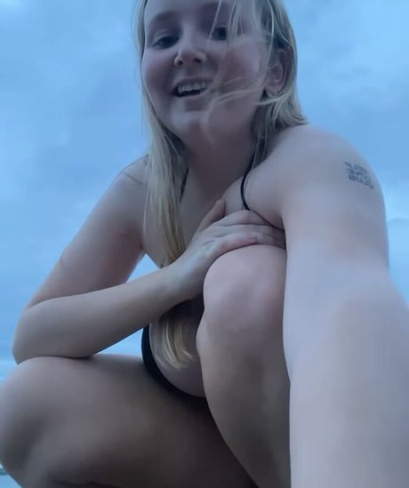 black granny onlyfans beautiful pic