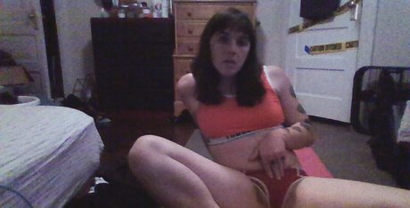 eileencrowe star hot img