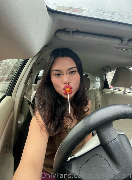 rubyo0orain nude star pic