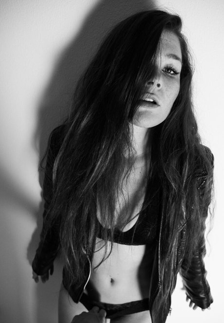 curvy nude onlyfans free naked pics