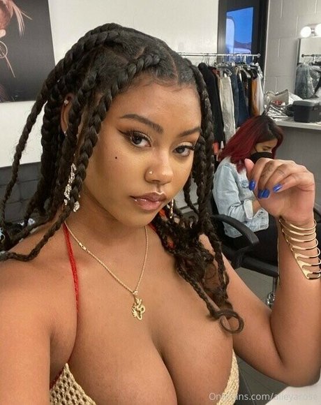 Dejarennae pretty model images