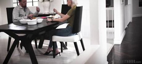 dark skin ebony onlyfans beautiful photo