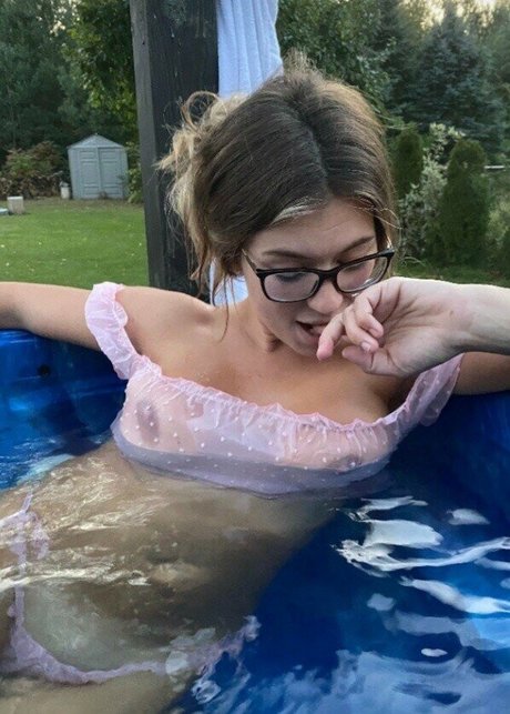 christmas nude onlyfans top photo