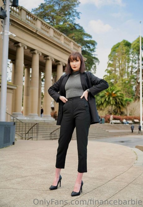 slim onlyfans top gallery