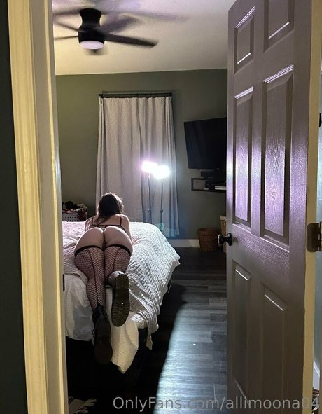 thick thighs onlyfans free nude photos