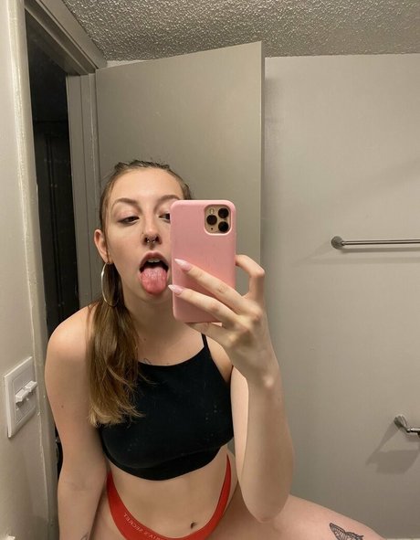 Melody Parker xxx pornstar images