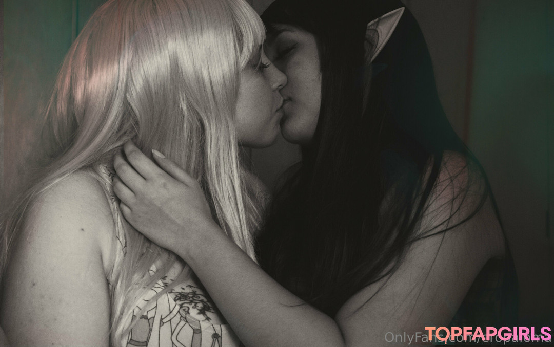 eropaloma sexy star pictures