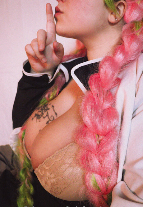 eropaloma model hd pics