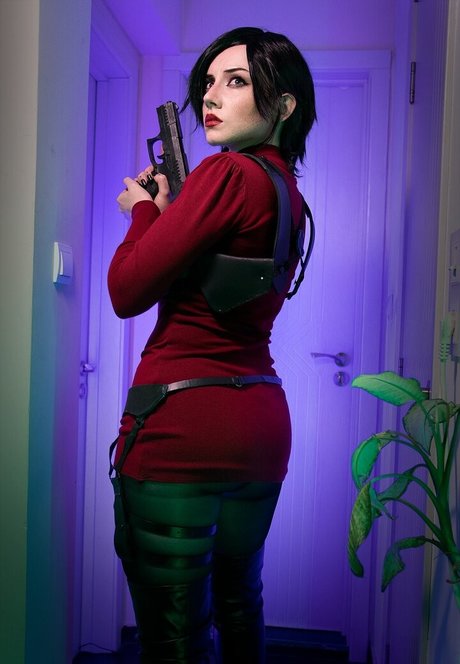 EzySummers Cosplay naked actress gallery