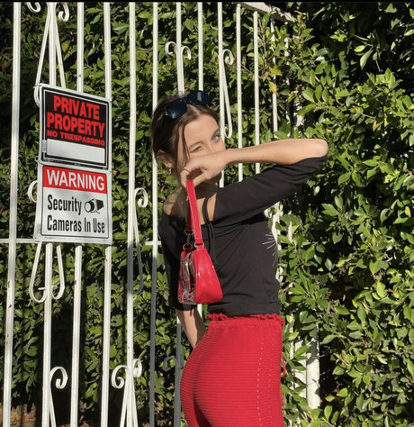 Emma Chamberlain pornstar high quality archive