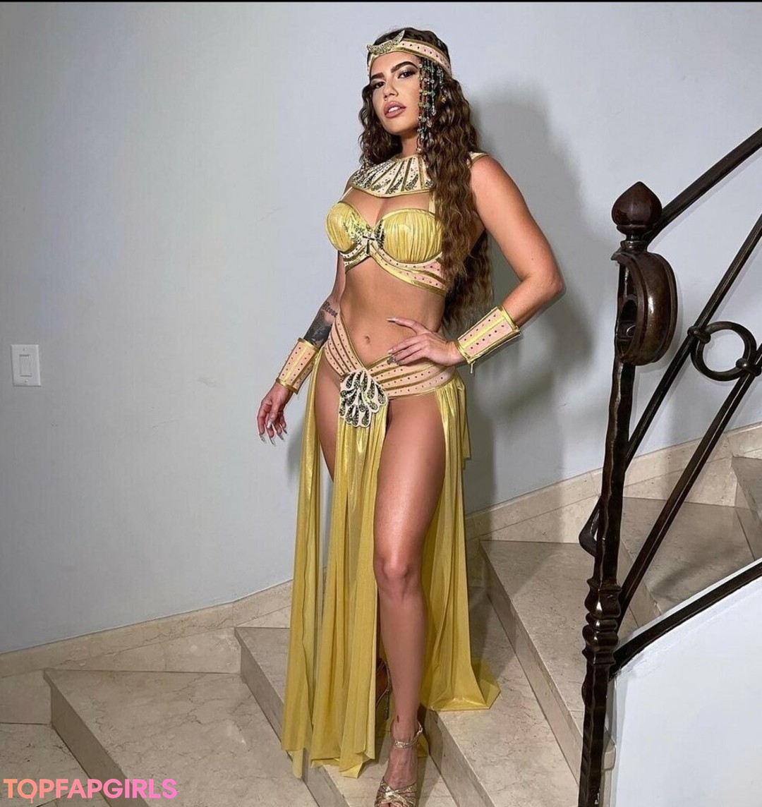 Chanel West Coast model exclusive img