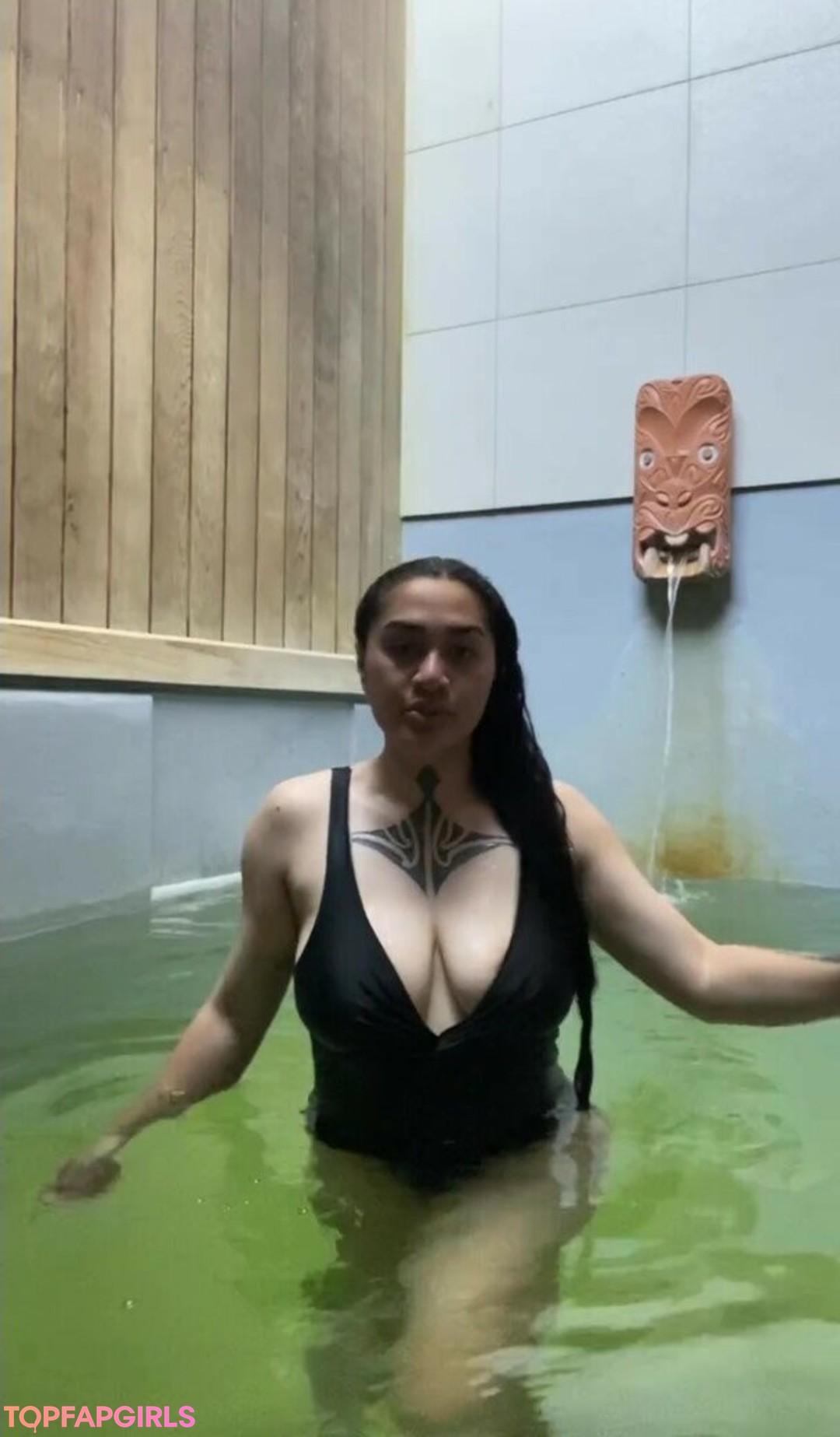 Hinemaori pornographic model photos