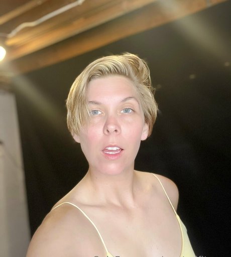 x ratedfitness exclusive pornstar photo