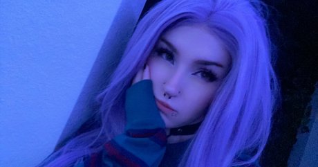 freebunnii hot pornstar image