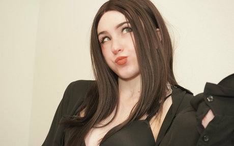 gloryhole princess onlyfans naked images