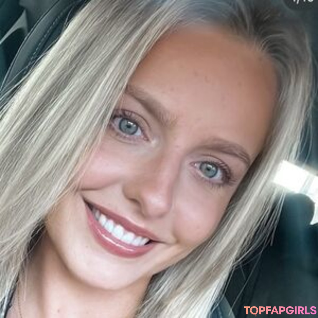 the  healthy blonde adult star pic