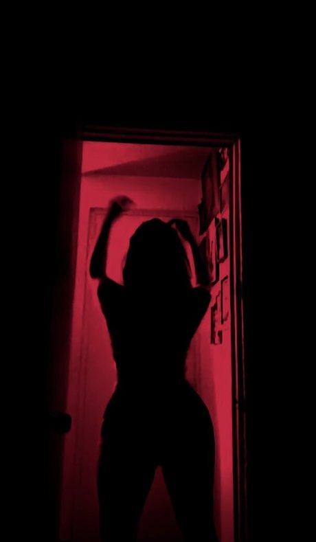 sar eliii nudes actress images