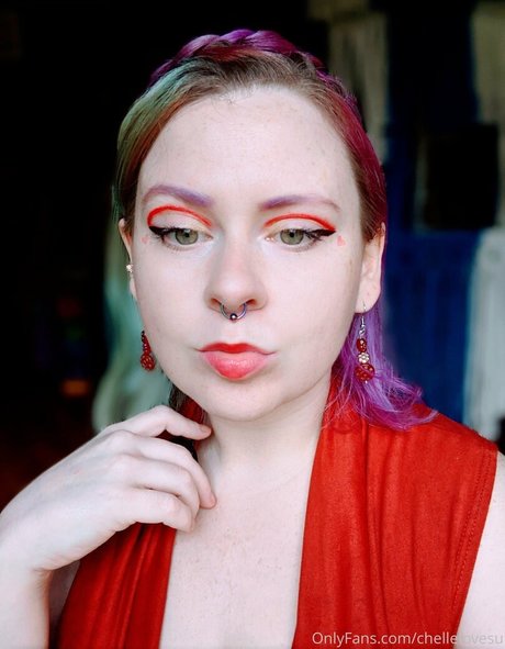 sisters onlyfans pretty photos