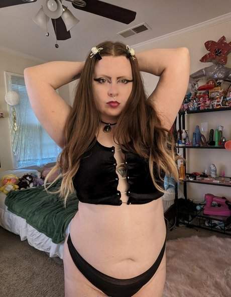 blonde cougar onlyfans sex pic