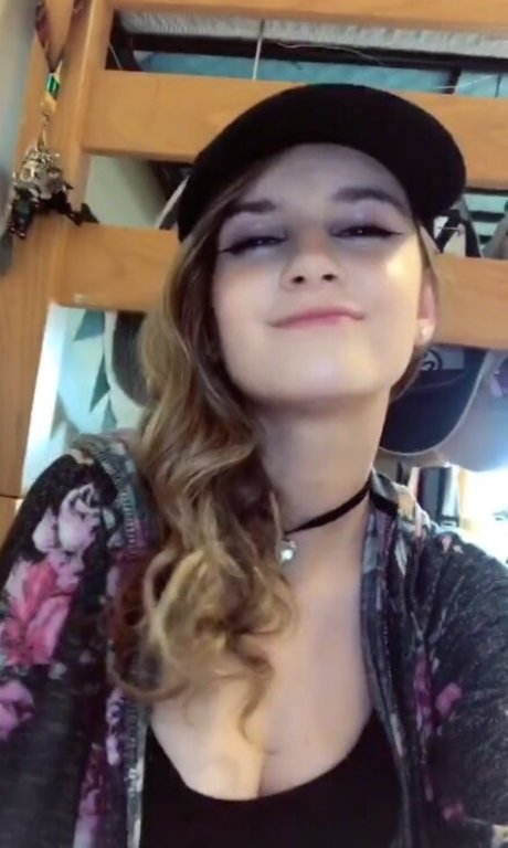 izassassin pornstar nude pictures