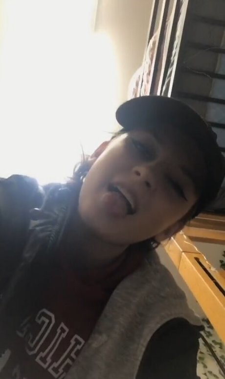 izassassin pornstar adult img