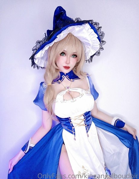 King Angel model beautiful picture