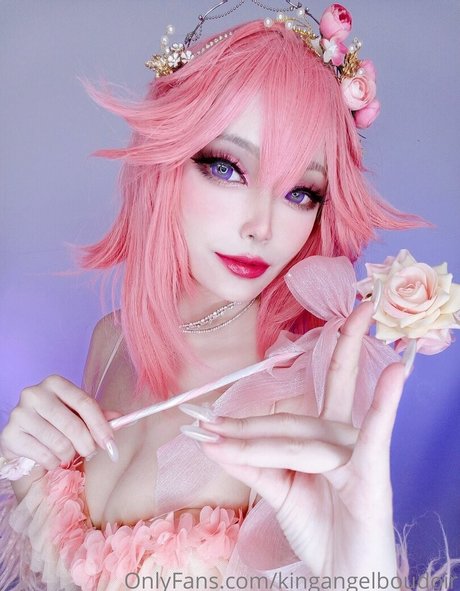 King Angel model nice picture