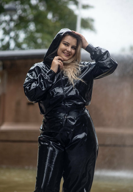 pheejameson adult model gallery