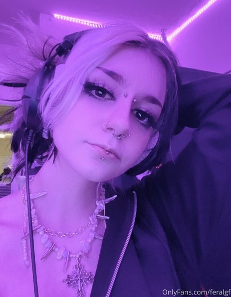 nerdy teen onlyfans hd photos