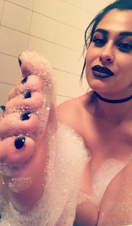 mature blonde onlyfans sexy pictures