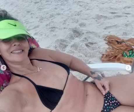 Soninha Coroa pornstar erotic pic