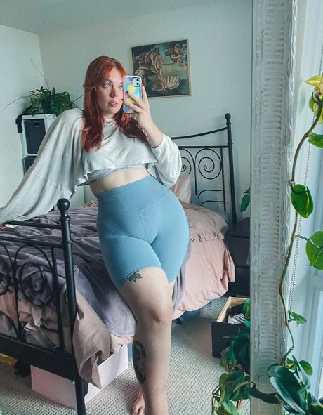 Victoriashaz star adult image