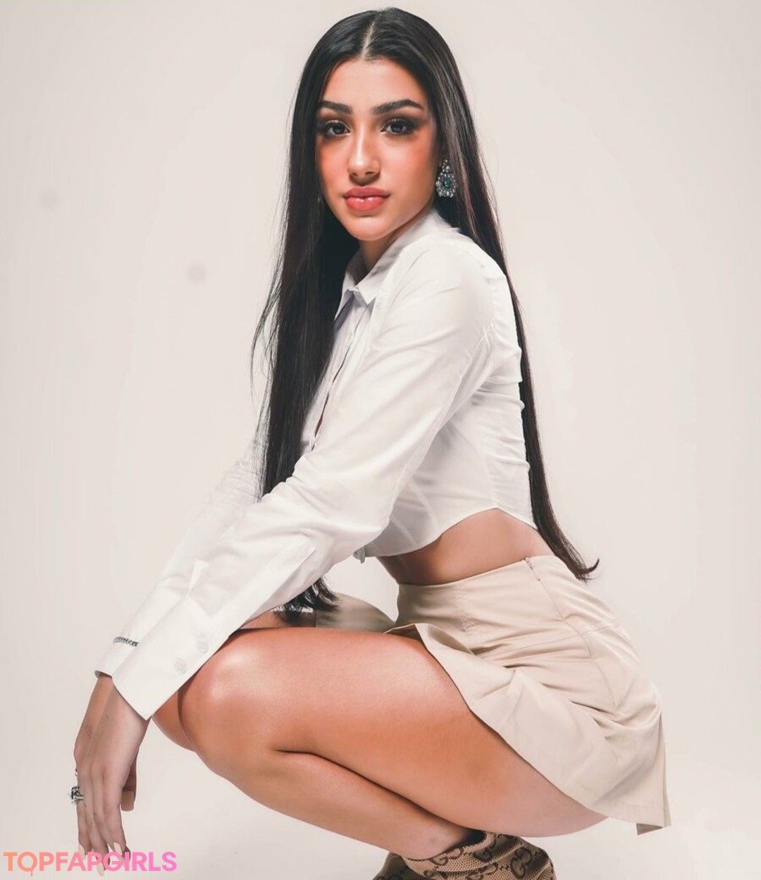 Bia Miranda hd pornstar image