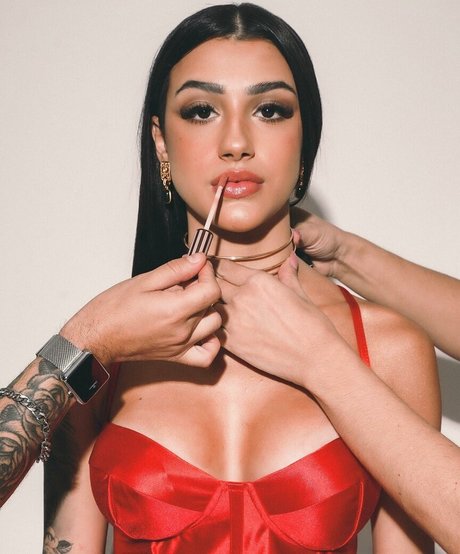 Bia Miranda beautiful actress pictures