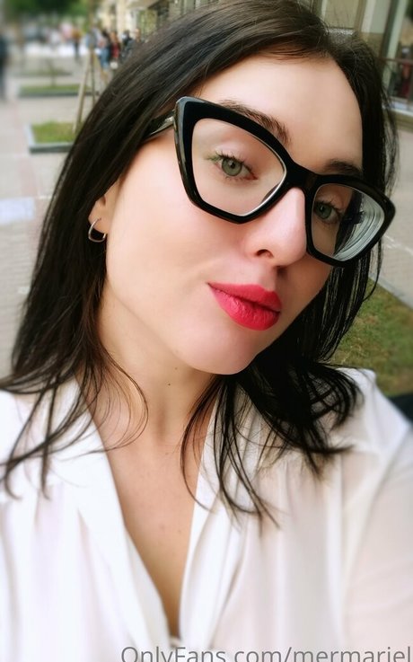 mermariel hot actress picture