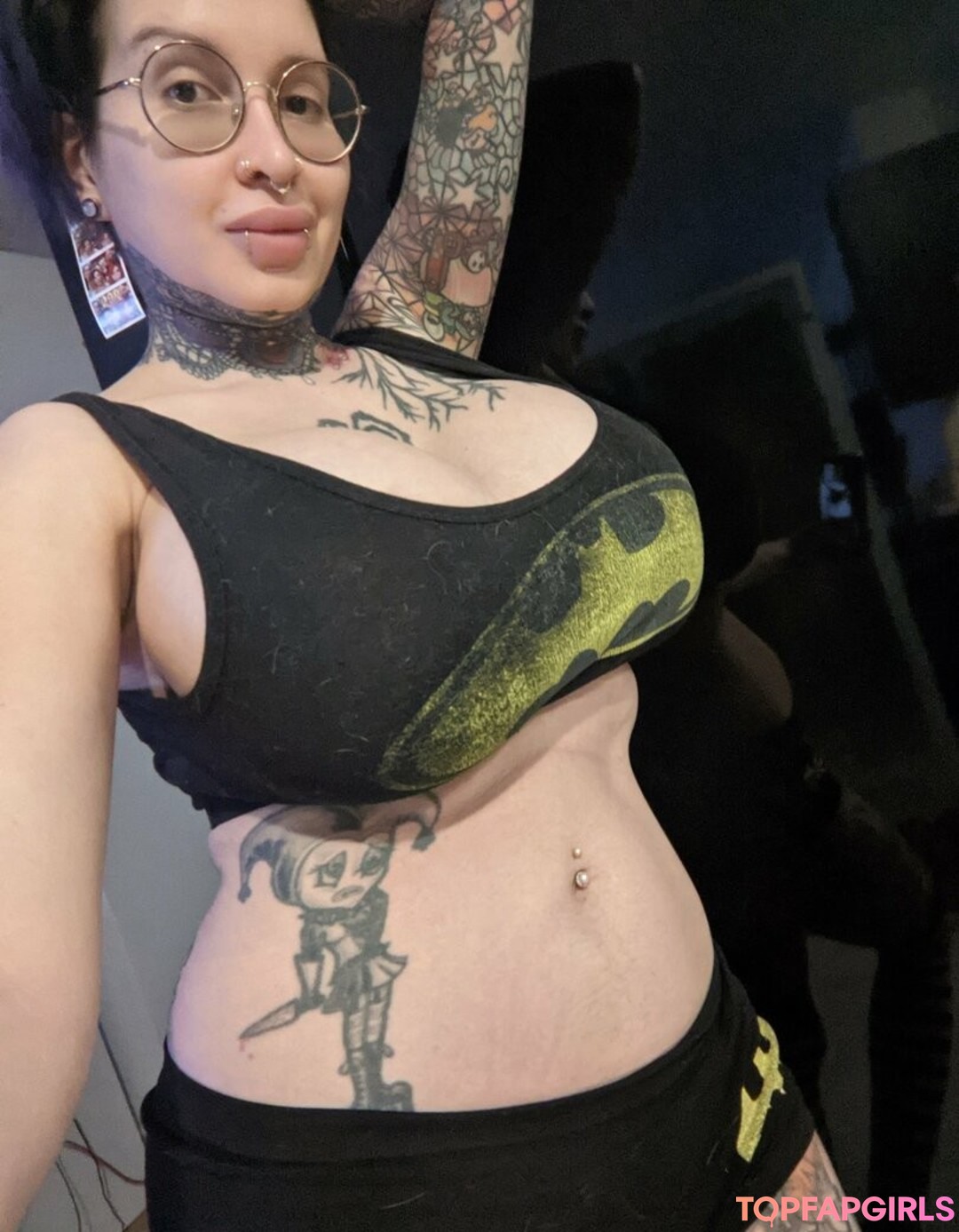 arianestamour top profile image