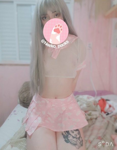 Neeko model naked gallery