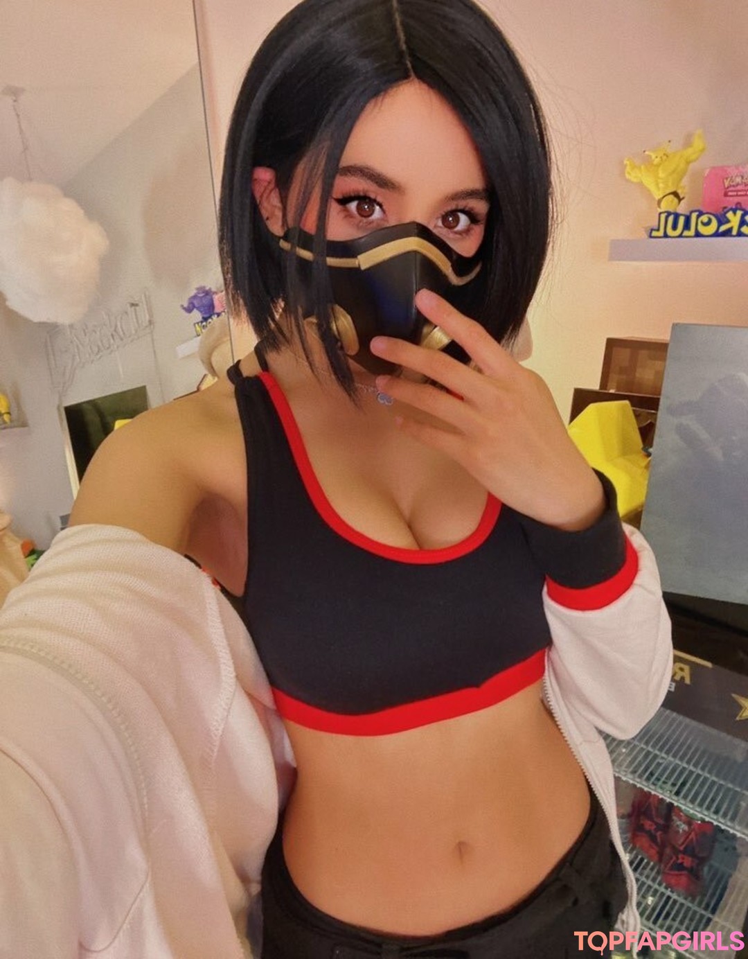 blonde asian onlyfans nudes photos