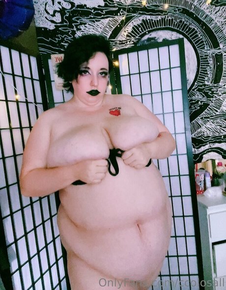 ccolosall xxx actress gallery