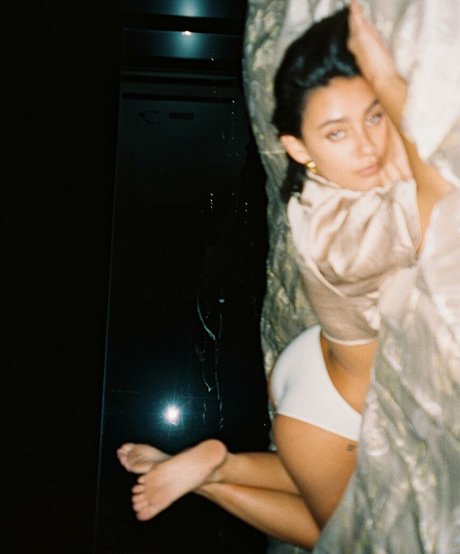 Carla Guetta Cohen exclusive model galleries