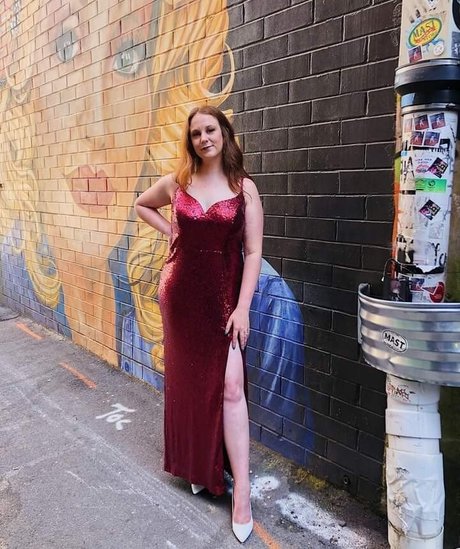 Ashleigh Burton star free pics