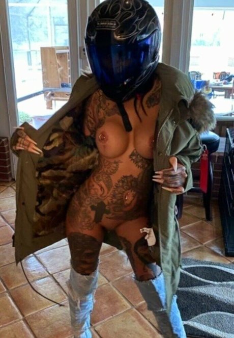 Amanda McNair sex pornstar picture