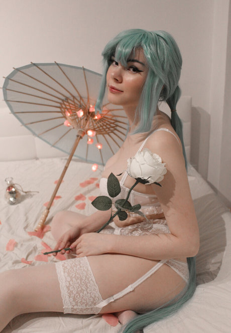 DieHanane pornographic actress pics