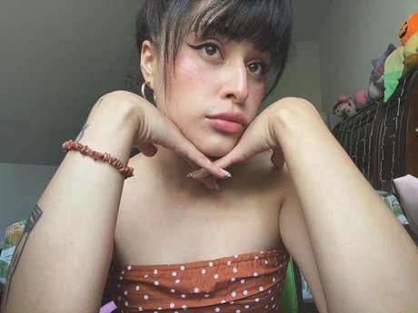 skinny ebony teen onlyfans hot gallery