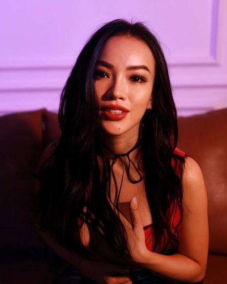 Rosie Tr hd pornstar gallery