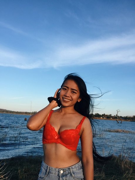 Na phak C_ pretty actress photo