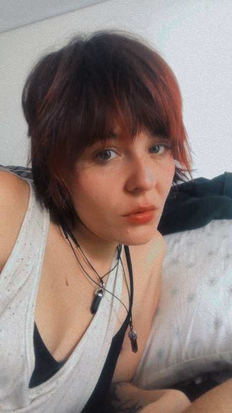 Sam G star nude pictures