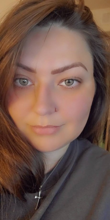 OnlyLuv star sex pics