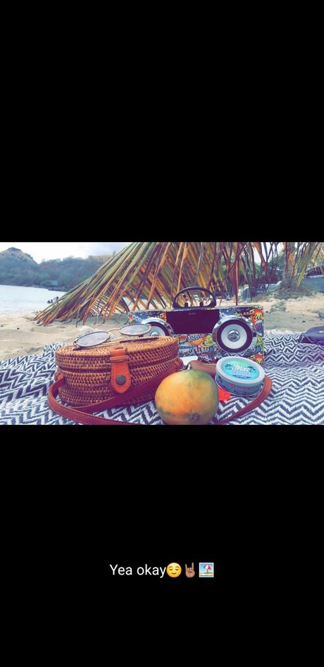 PoohKiie beautiful pornstar photos