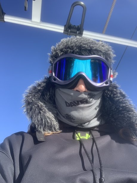 Elonbust sex star photos